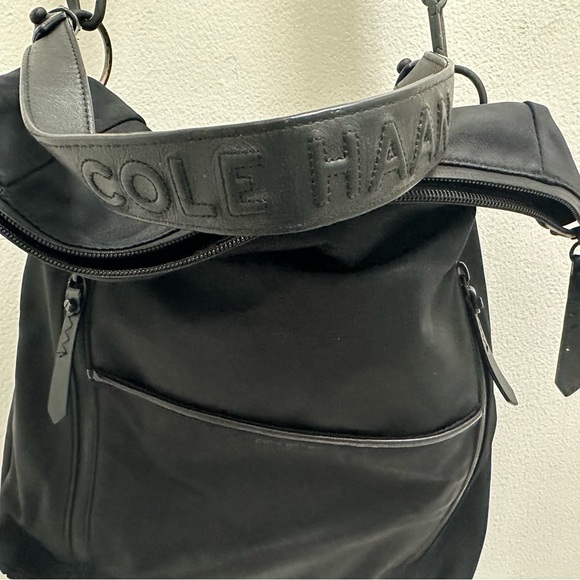 Cole Haan crossbody bag - Picture 2 of 8